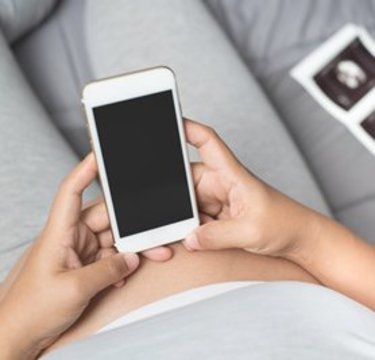 SNSを利用する７割のママが「正確な情報がわからない」