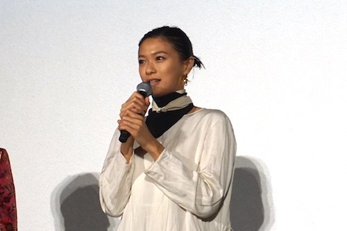 アイスの国のバニラ姫を演じた榮倉さん