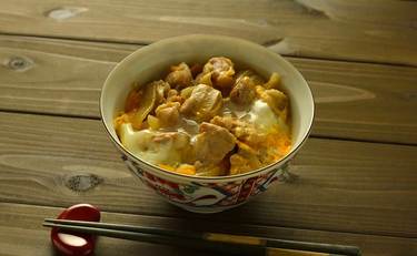 親子丼3分、ハンバーグも10分で!?この時短レシピ「文句のつけようがない」