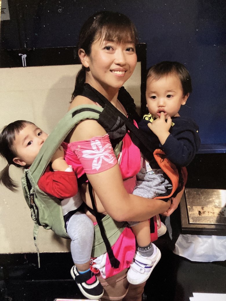 双子を連れて試合に臨んでいた当時の広田さん