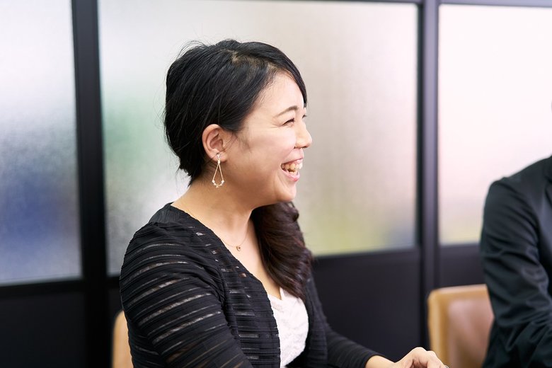 笑顔で充実して働いている林田さん