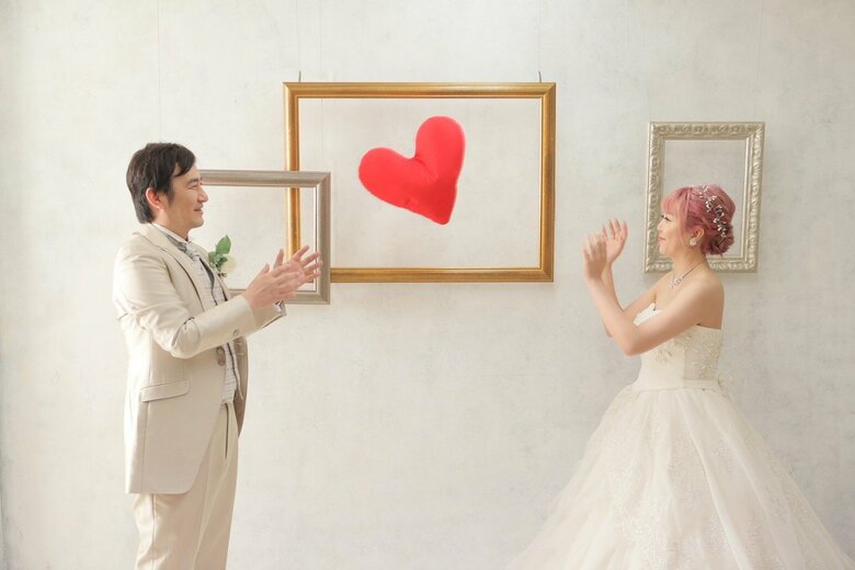 結婚式はしていないものの、番組内でウエディングフォトを撮影