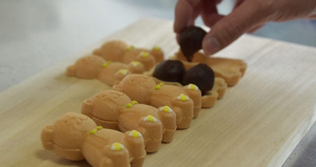 こだわりの詰まったあんこが詰められているくま最中