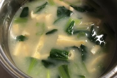 「みそ汁の減塩に」全農が提案する衝撃的な牛乳レシピ10選に7万いいね「炭酸割りでクリームソーダにも！」