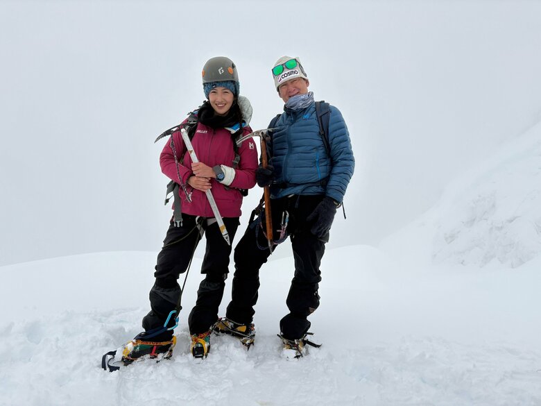 今年ロブチェピークの登頂に成功した野口さん親子