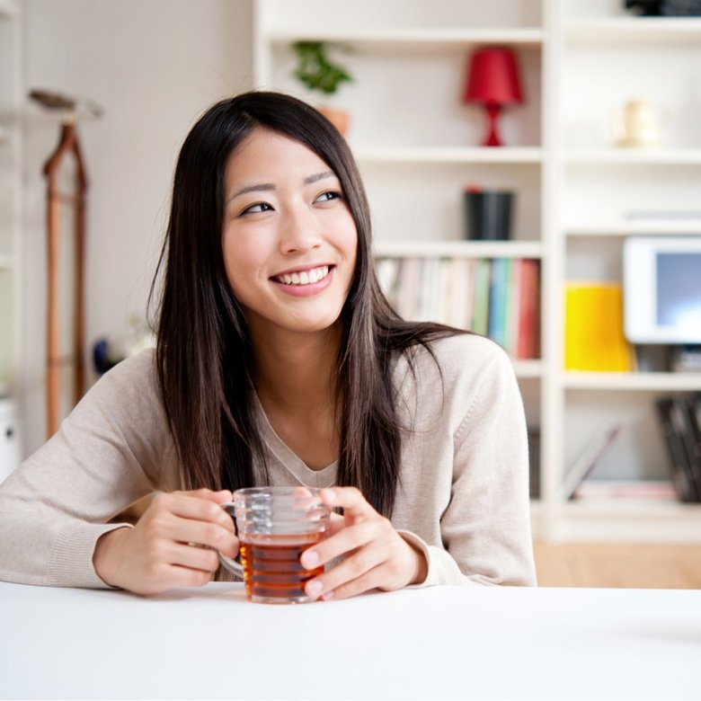 ライター：楠 ゆず娘と夫、茶トラの猫の3人＋1匹で暮らすフリーライター。思い切ってマンションを購入し、ローンパラダイスへ突入中。幼児教育にハマってしまい、興味をもった教材は手に入れないと気が済まない。おかげで家には教材の山が…。断捨離欲と収集欲の葛藤に悩む日々です。