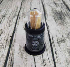 ダイソー「飛び出すようじ入れ」ワンプッシュで取り出せて、ホコリもつかない！