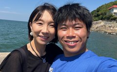 《17歳下の新入社員に猛アプローチ》された40歳の女性上司「年収格差・介護問題」の葛藤を経て結ばれた今が「すごい！」