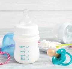 液体ミルクはいつから市販？メリットやデメリットは？