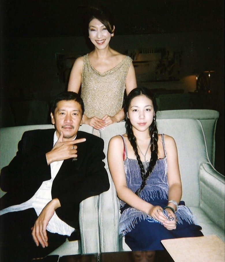 上・和津さん、左・奥田さん、右・桃子さん