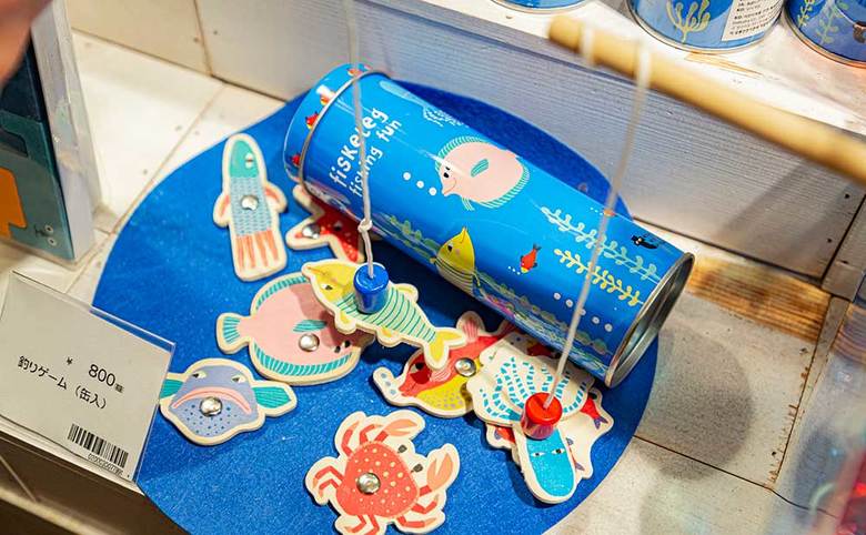 フライングタイガーの釣りゲーム(缶入)