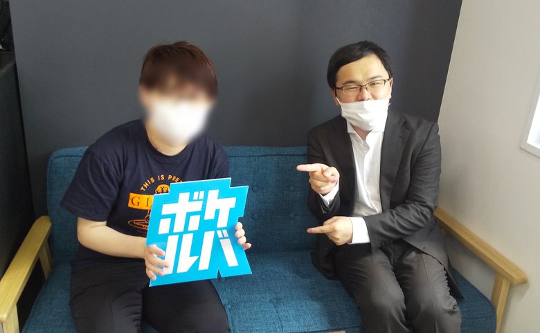 フライヤー制作などを担ってくれる奥さん（左）と