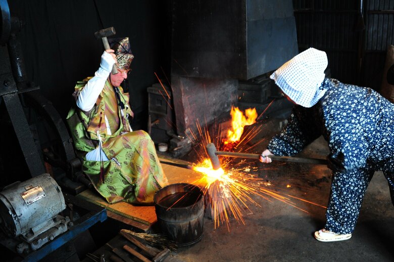 日本刀制作工房「刀の庵」※見学・体験可