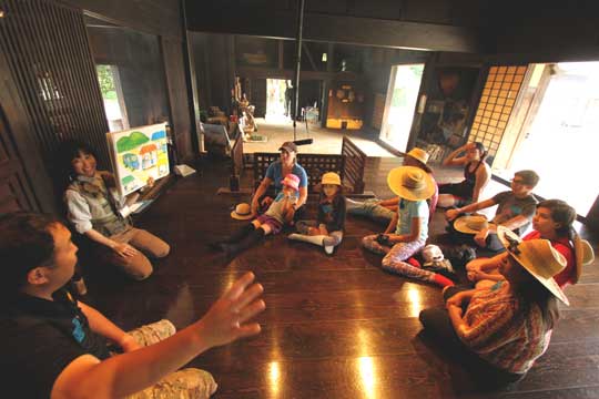 里山の自然をテーマにした紙芝居