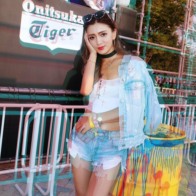 高校生からギャルに転向し、女性のファン層が広い谷口紗耶香さん