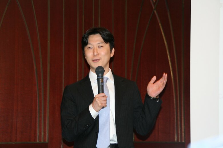 FC事業本部で人事リーダー職を経て、2006年に株式会社CCCキャスティング代表取締役社長に就任