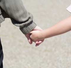 「将来何が必要かわからず…」不安に苛まれ過剰教育に走る親