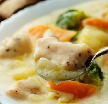 今日はおかずないの…？夫の文句に激怒「シチューは立派なおかずだろ!!」