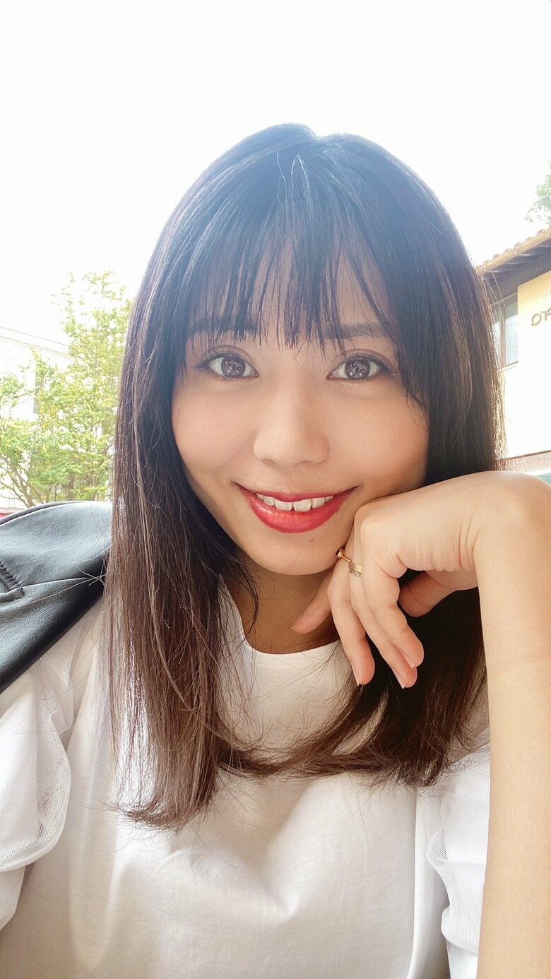 サラサラヘアが可愛い上原さん