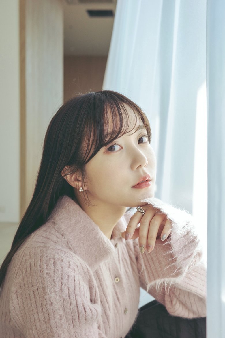 「ミスID」コンテストで受賞歴をもつ。現在もモデルとしても活動中