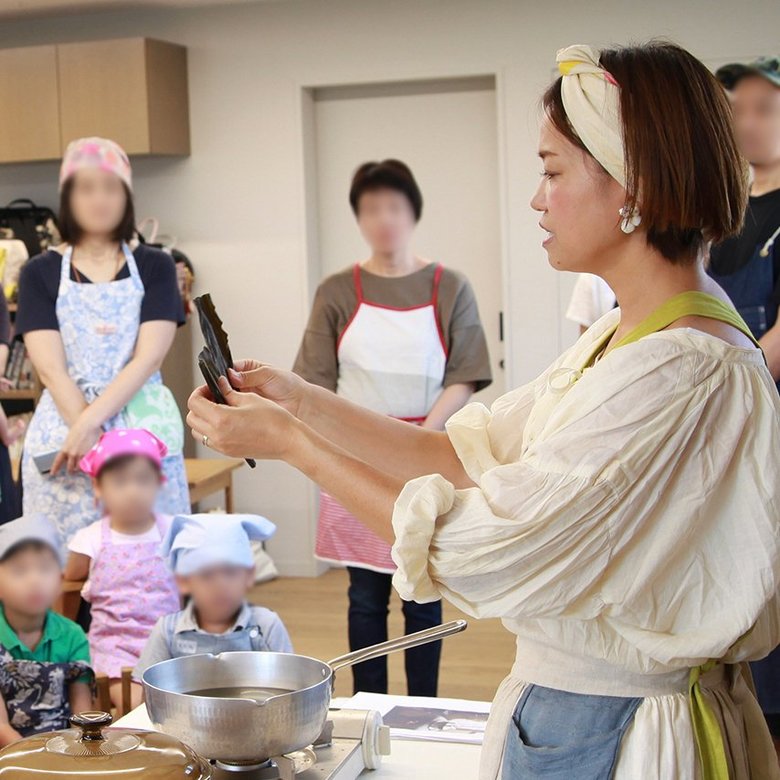 親子で参加できる料理教室＆食育ワークショップの様子