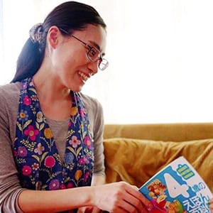 AMI国際モンテッソーリ教師。保育士。日本全国だけでなく海外のご家庭に「モンテッソーリの子どもが輝くお部屋づくりアドバイス」を行う。