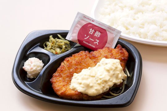 チキン南蛮弁当　500円（税込）※地域により価格が異なる場合があります