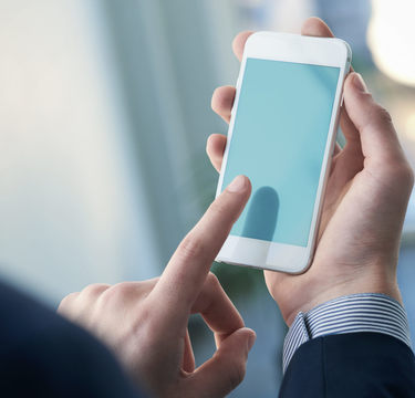 「スクリーンタイム」でスマホの持ち上げ回数までわかる！？ 知っておきたいiPhoneの便利な使い方