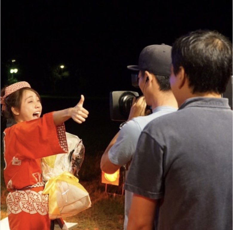 「王様のブランチ、サイコー！」と叫ぶ鈴木さん