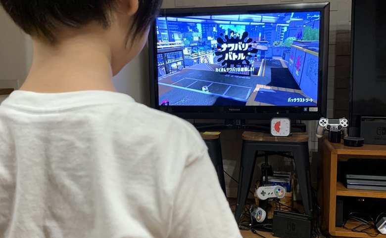 ゲームをするときは、視覚的に時間を把握しやすいタイマーを画面前にセットする