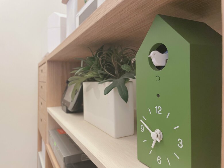 激レアな無印商品！「緑色の鳩時計」がかわいすぎる