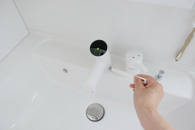 蛇口の周りの水垢汚れなどを取り除くのにぴったり