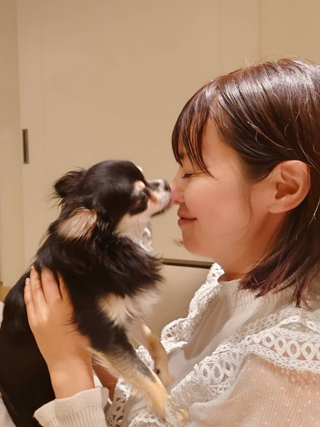 新しいパートナーとなったちゃっく(オス)とクンクン