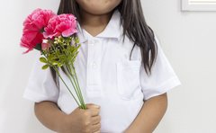 「こんな物より100点のテスト持ってこい」記念日に蘇る子ども時代の残念な記憶が話題に「唯一の救いは」