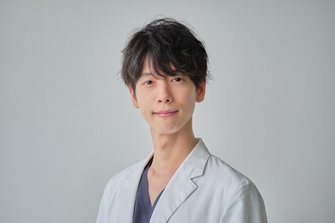 藤野智哉