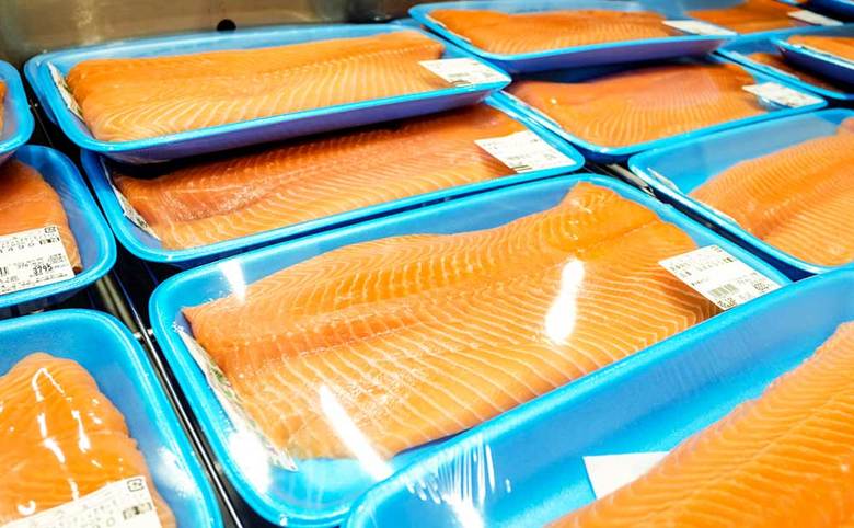 コストコの刺身用生アトランティックサーモンフィレ