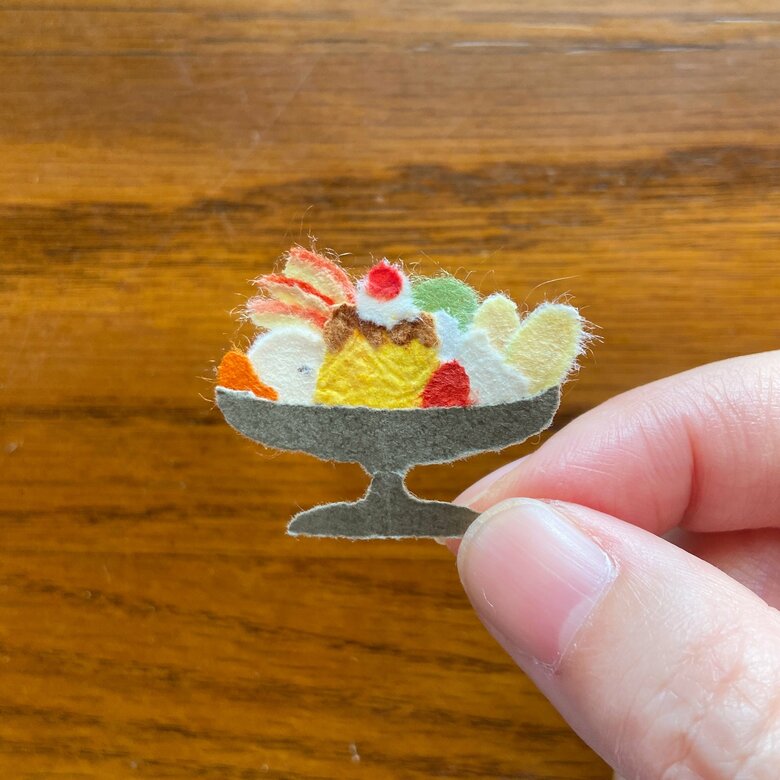 企画展に参加した際のプリンアラモードのちぎり絵