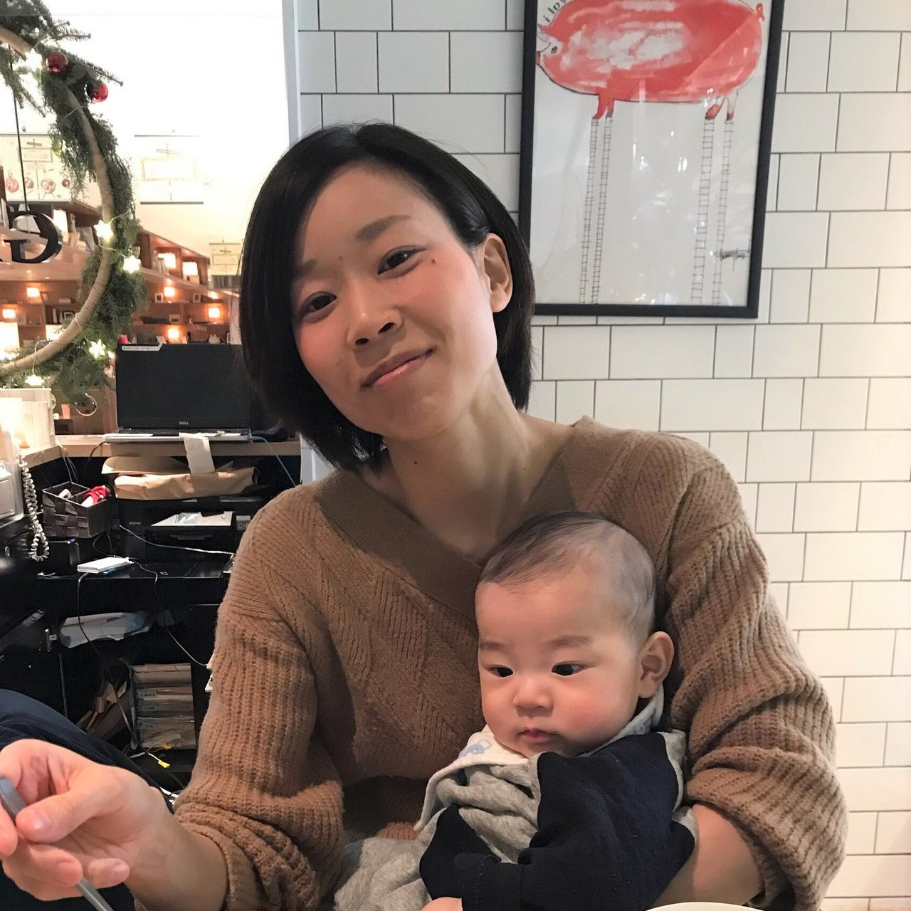 子どもとの時間を楽しむワークスアプリケーションズの女性社員