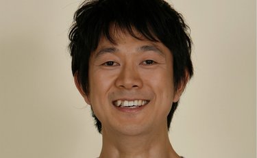 「錦鯉・渡辺が電車の中で」アキラ100％の芸名誕生秘話と封印した「お盆芸」を5年ぶりに解禁しブレイクした人生の分岐点