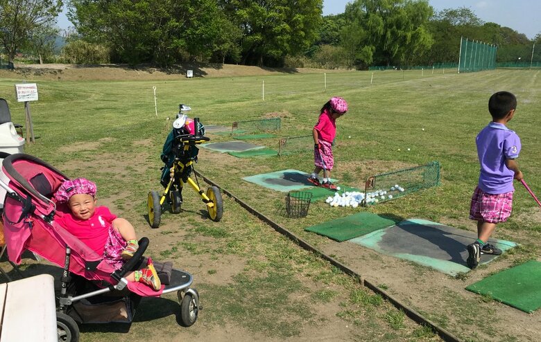 父の厳しい指導にも負けず3人でひたすら練習！