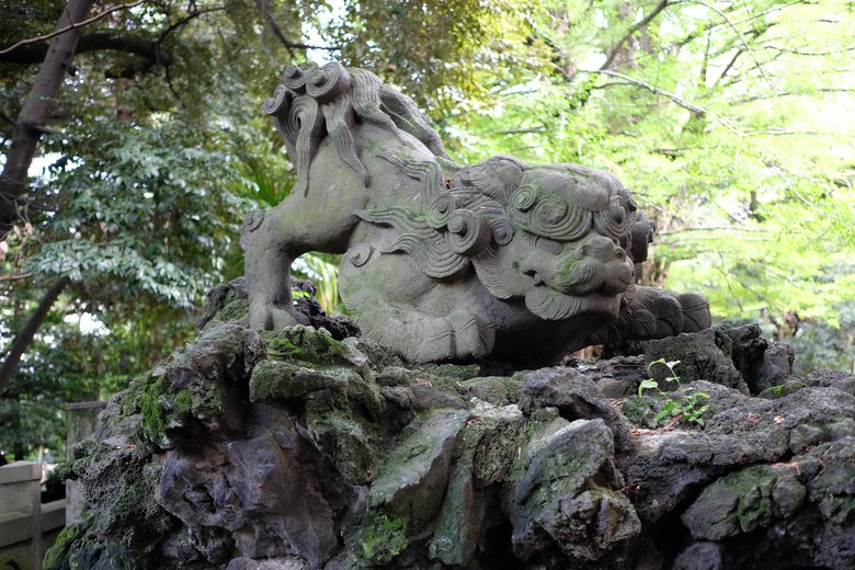 赤坂氷川神社の狛犬