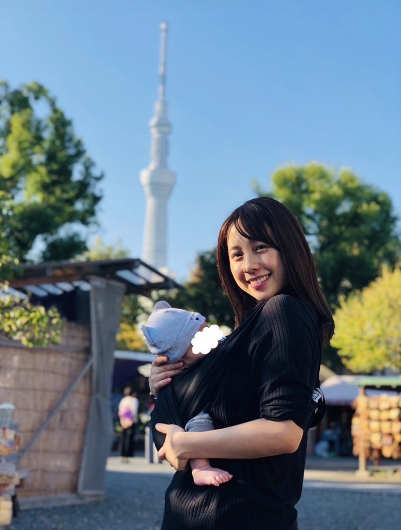 第一子を出産してまもないころの鈴木さん