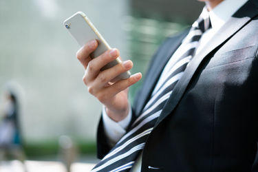 残業後の「帰るコール」に妻が激怒!!男性陣も「怒る気持ちはわかる」で逃げ場なし!?