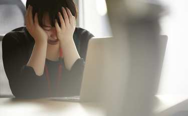 ミスを連発する迷惑な先輩…傷つけずに指摘する方法が秀逸すぎた