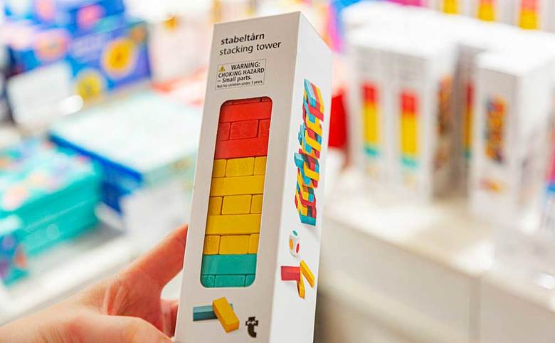 フライングタイガーのスタッキングタワーゲーム