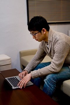 一人部屋をほしがる夫……大人の「個室」ってやっぱり必要？