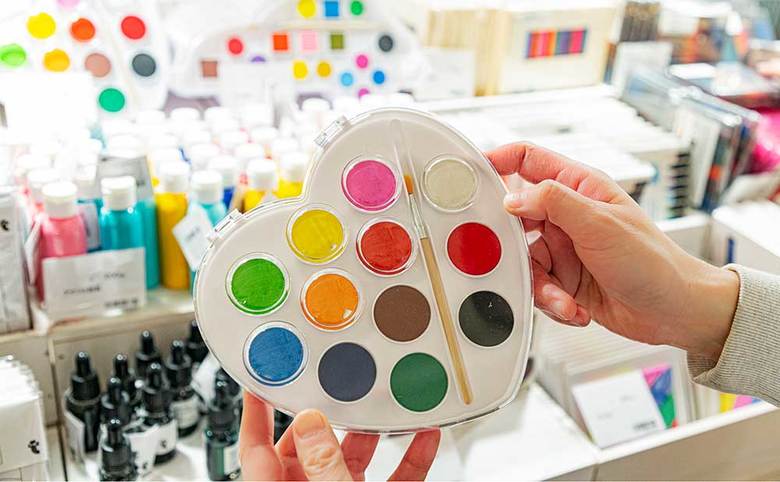 フライングタイガーの水彩絵の具