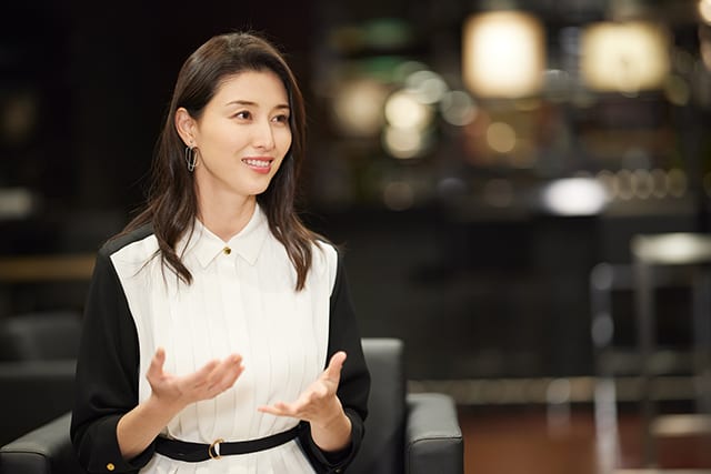橋本マナミさん