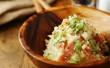 余ったポテトサラダを簡単リメイク「ピーマン詰めってこんなに美味いの!?」