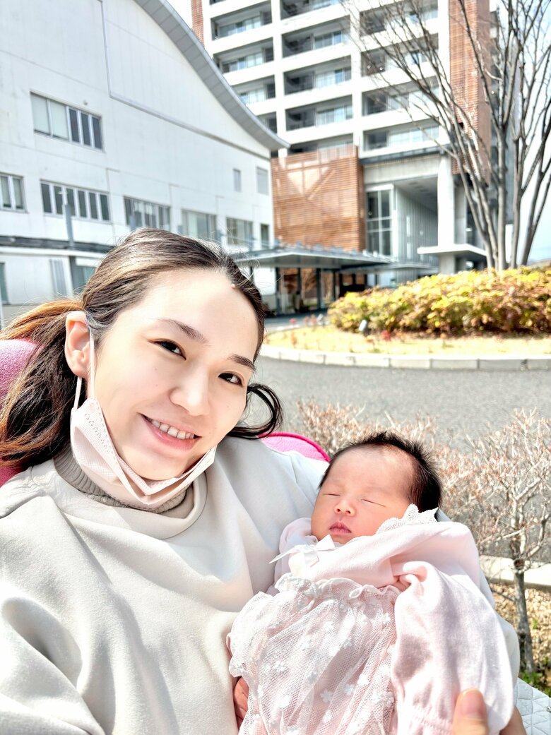 出産を経て退院した直後の1枚